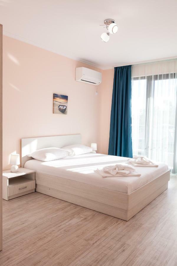 La Mer Apartments Tsarévo Extérieur photo