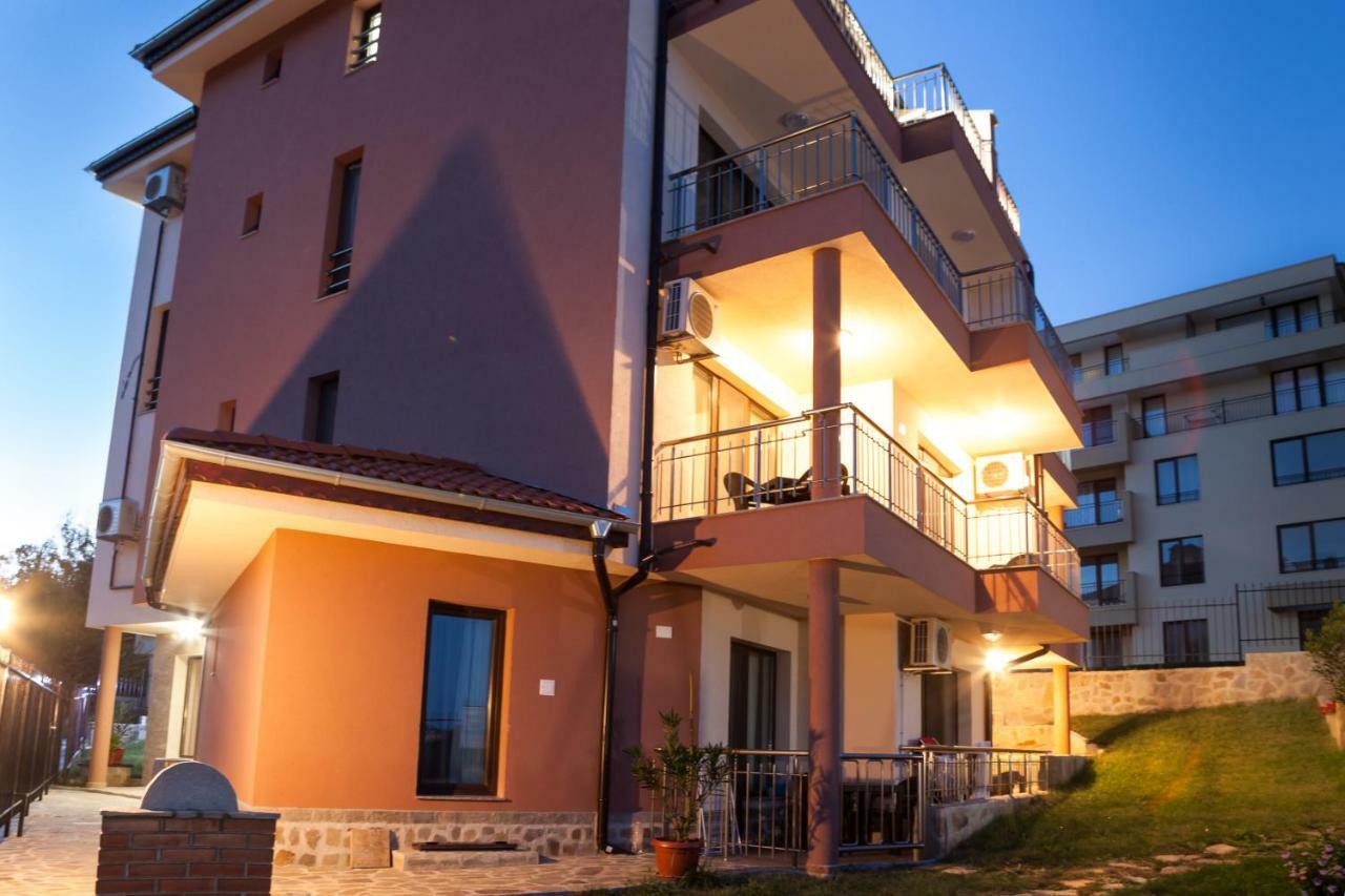 La Mer Apartments Tsarévo Extérieur photo