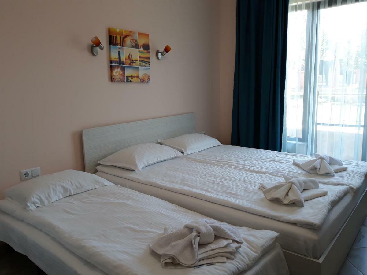 La Mer Apartments Tsarévo Extérieur photo